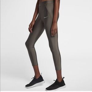 SOLD//Nike Grey/Silver Reflective Leggings